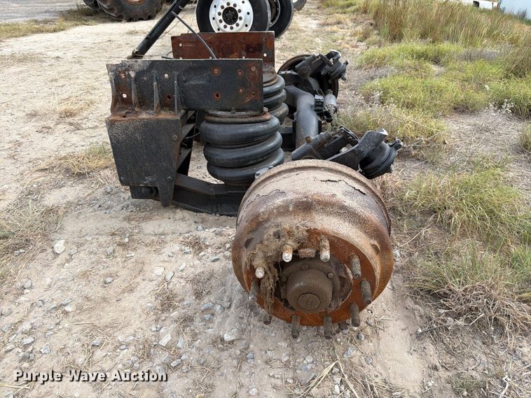 image for item EW8688 (3) truck axles