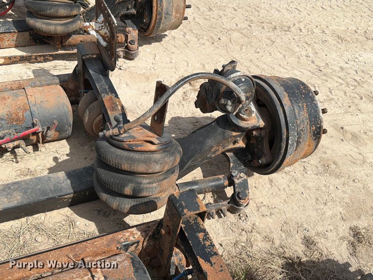 image for item EW8689 (4) truck drop axles