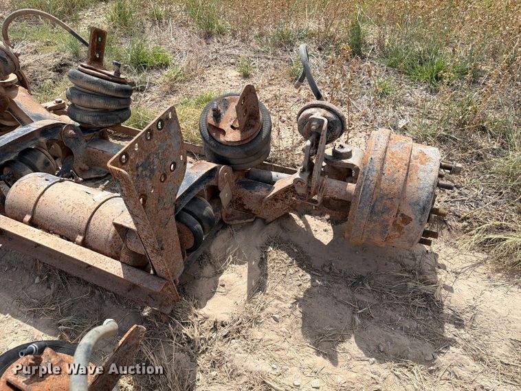 image for item EW8689 (4) truck drop axles