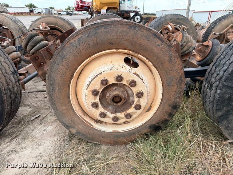 image for item EW8690 (5) truck drop axles