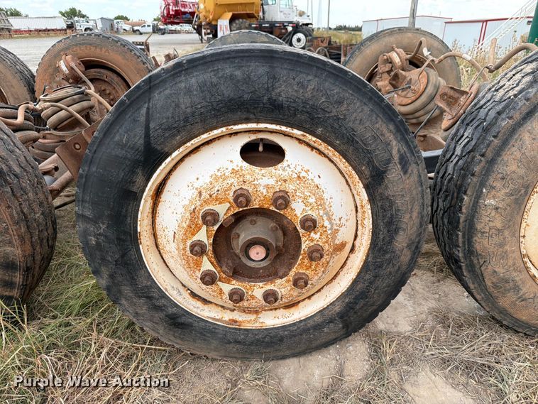 image for item EW8690 (5) truck drop axles