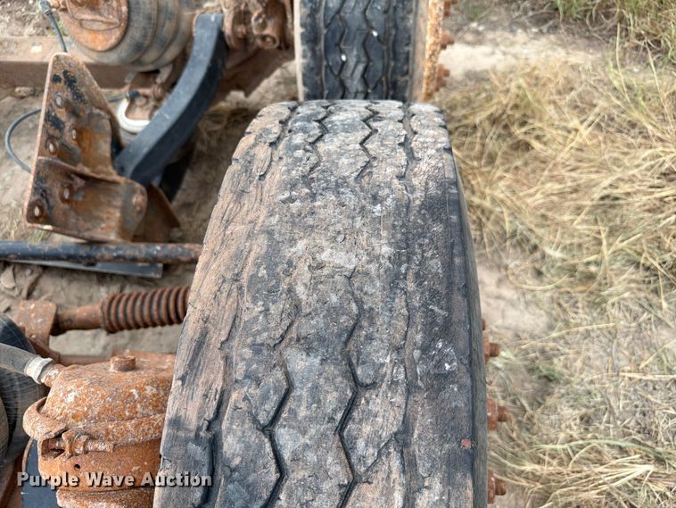 image for item EW8690 (5) truck drop axles