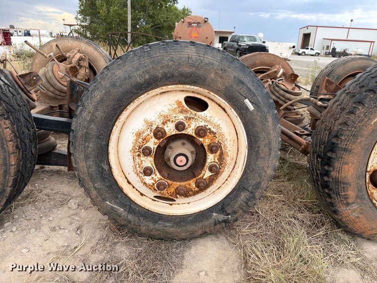 image for item EW8690 (5) truck drop axles