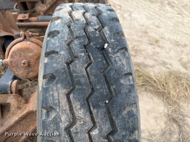 image for item EW8690 (5) truck drop axles