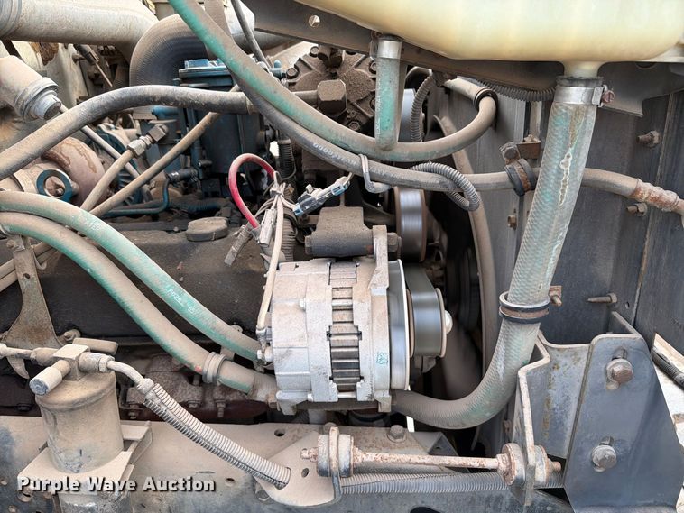 image for item EW8691 1998 International 4700 flatbed truck with crash attenuator