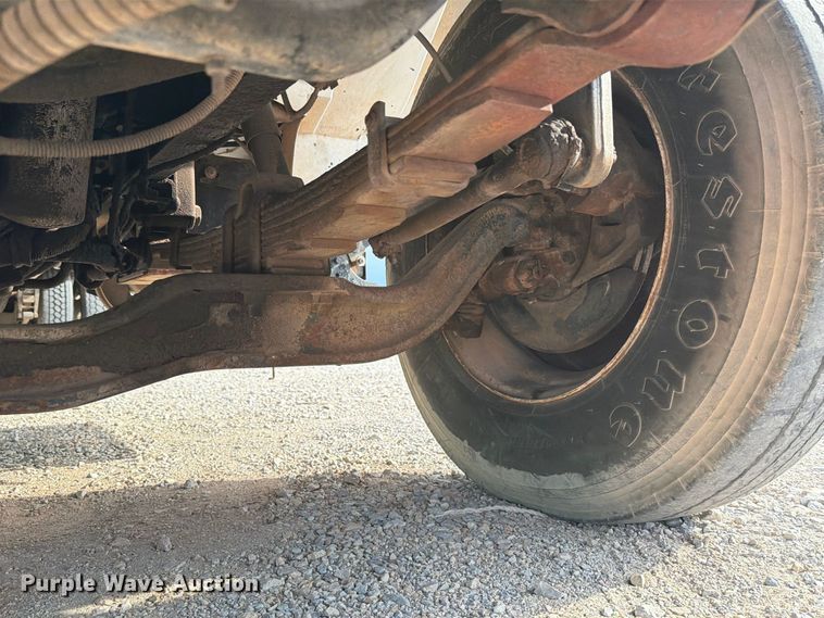 image for item EW8691 1998 International 4700 flatbed truck with crash attenuator