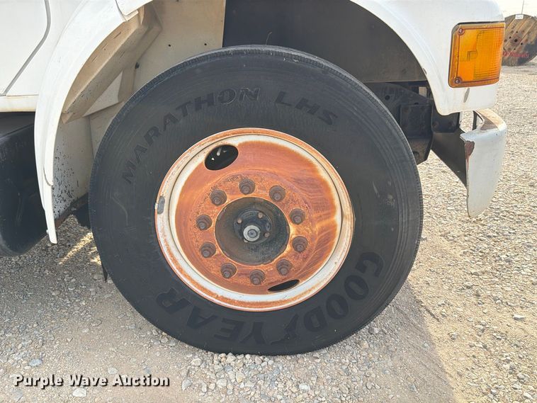 image for item EW8691 1998 International 4700 flatbed truck with crash attenuator