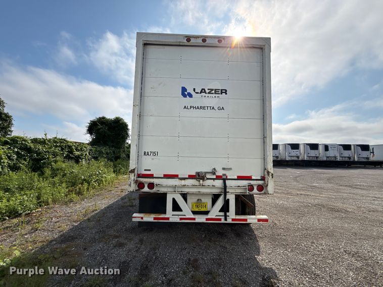 image for item EX2199 1999 Strick dry van trailer