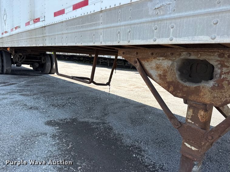 image for item EX2208 2000 Pines dry van trailer
