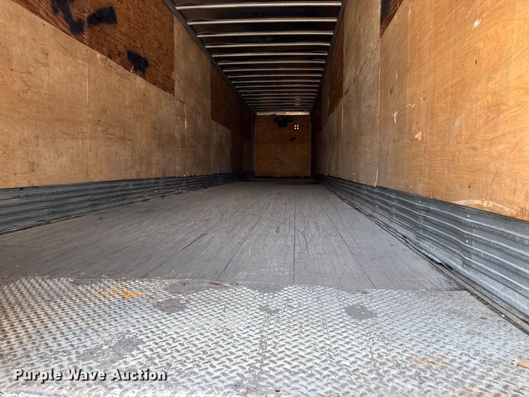 image for item EX2208 2000 Pines dry van trailer