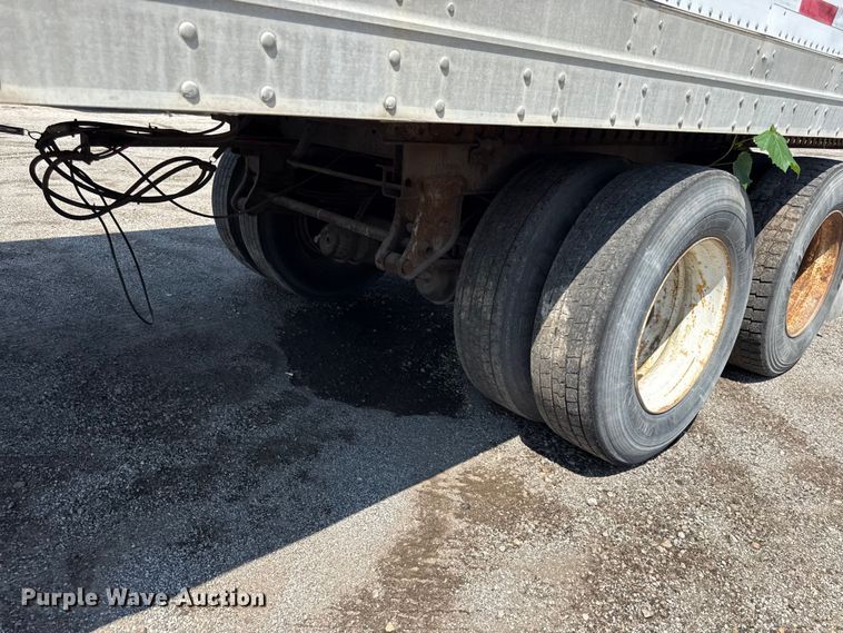 image for item EX2208 2000 Pines dry van trailer