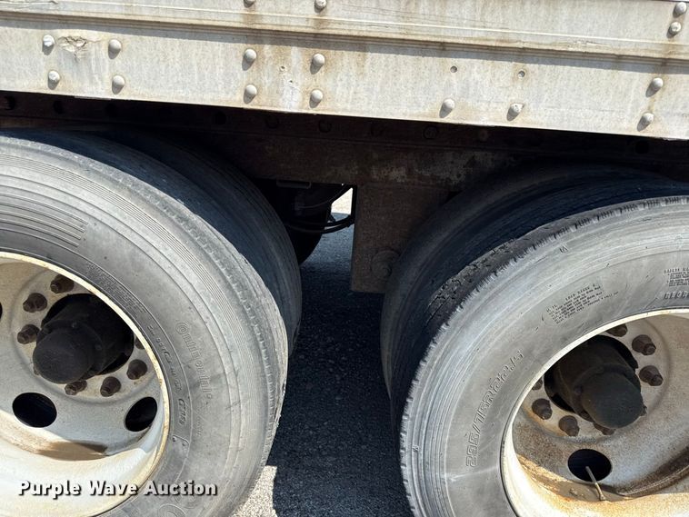image for item EX2210 2000 Strick dry van trailer
