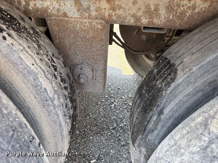 image for item EX2210 2000 Strick dry van trailer