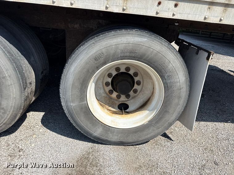image for item EX2210 2000 Strick dry van trailer