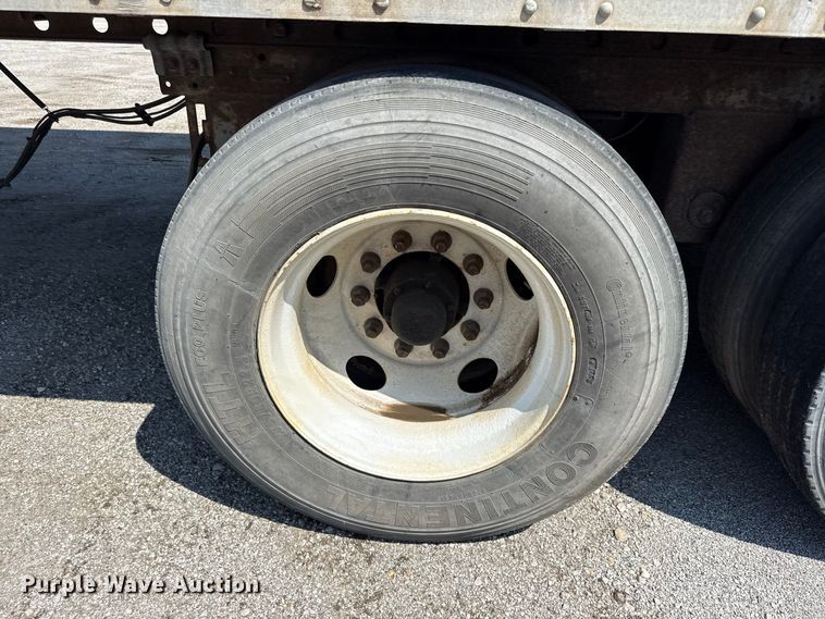 image for item EX2210 2000 Strick dry van trailer
