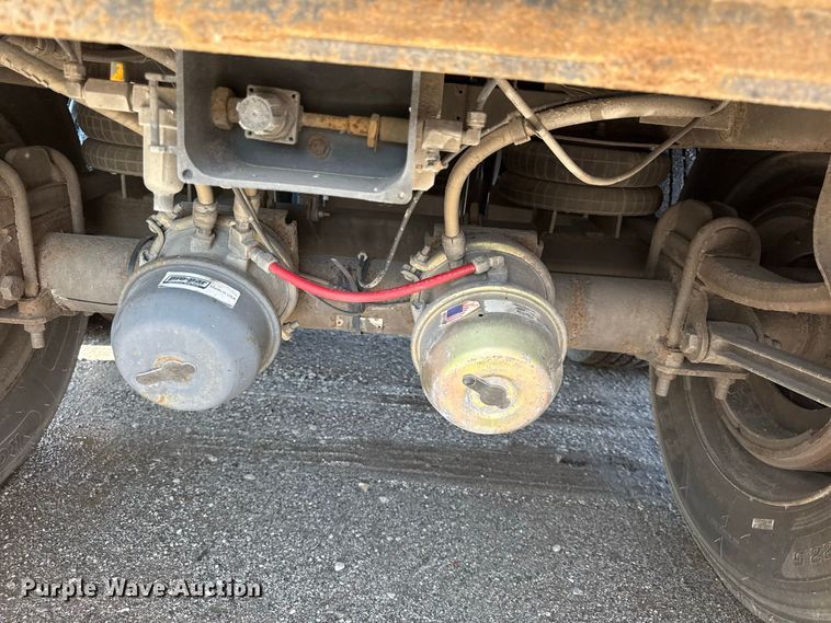 image for item EX2211 2003 Wabash dry van trailer