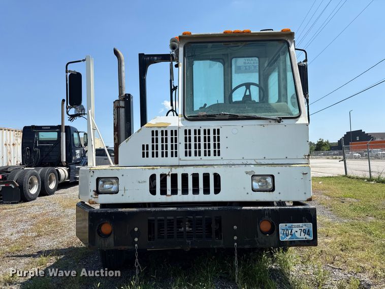 image for item EX2212 2005 Ottawa 30 yard truck