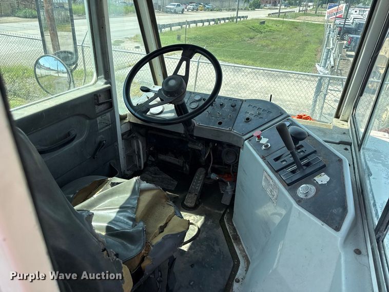 image for item EX2212 2005 Ottawa 30 yard truck