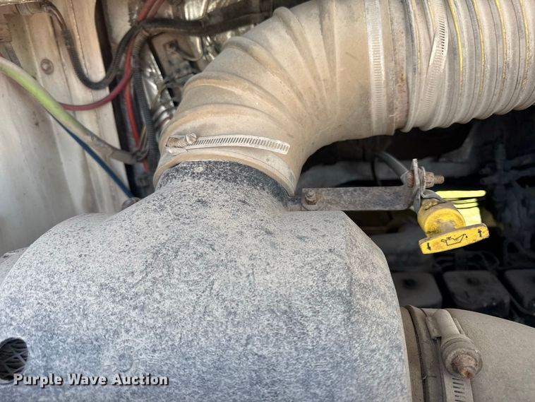 image for item EX2212 2005 Ottawa 30 yard truck