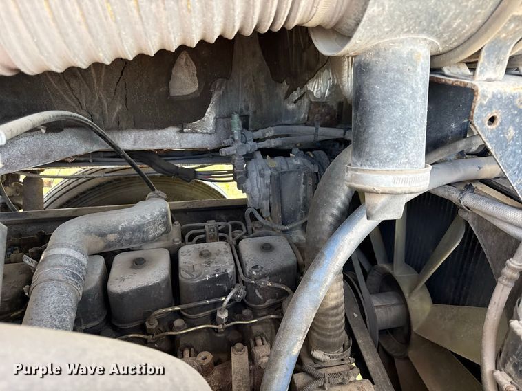 image for item EX2212 2005 Ottawa 30 yard truck