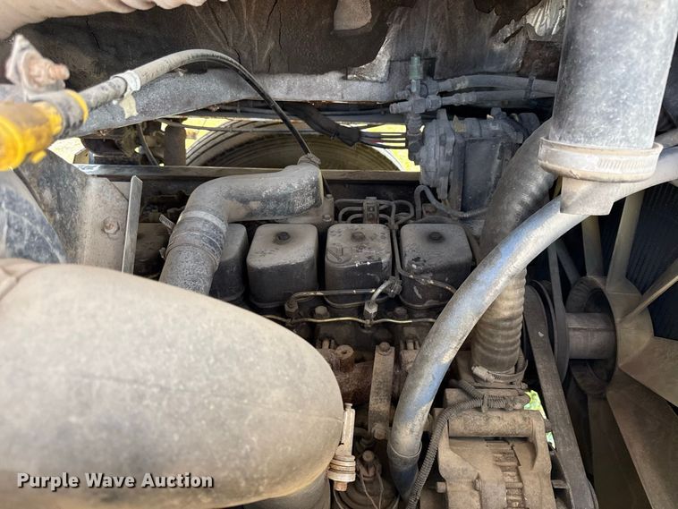 image for item EX2212 2005 Ottawa 30 yard truck