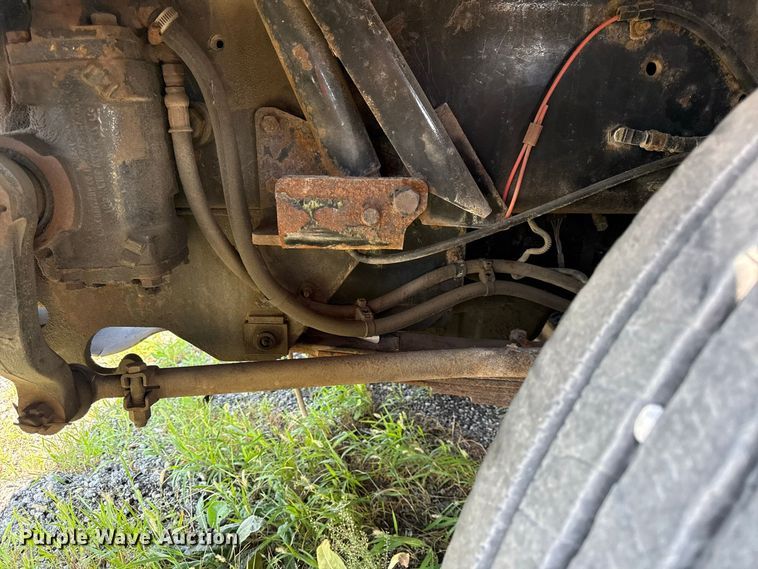 image for item EX2212 2005 Ottawa 30 yard truck