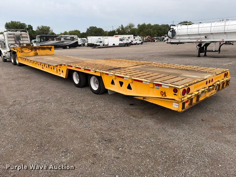 image for item FB5028 2007 Trail King TK70HT-502 drop deck hydraulic tail equipment trailer