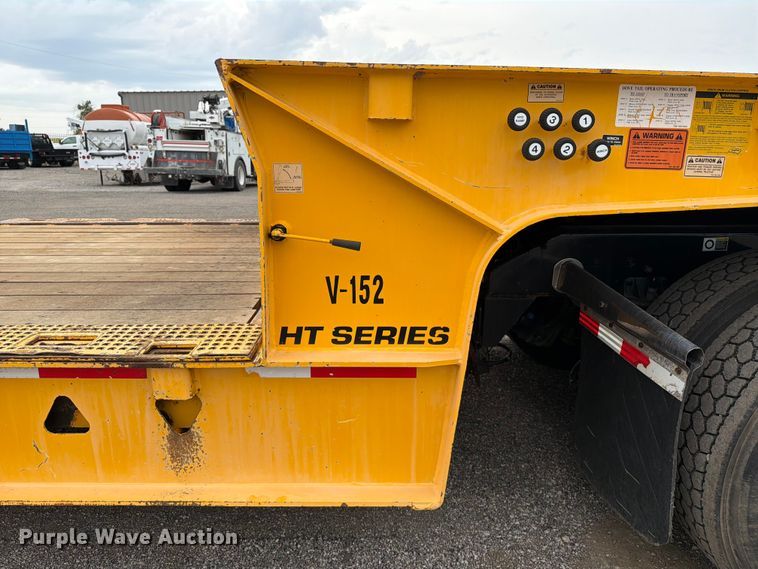 image for item FB5028 2007 Trail King TK70HT-502 drop deck hydraulic tail equipment trailer