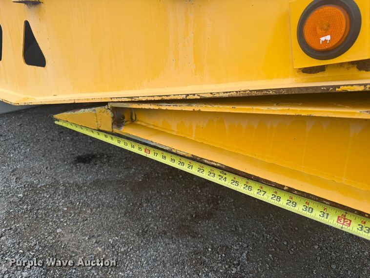 image for item FB5028 2007 Trail King TK70HT-502 drop deck hydraulic tail equipment trailer