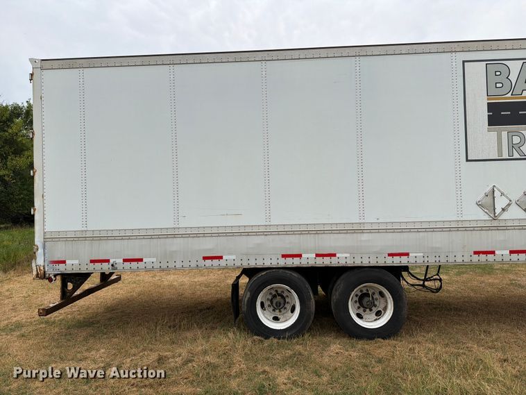 image for item FB5029 2010 Wabash dry van trailer