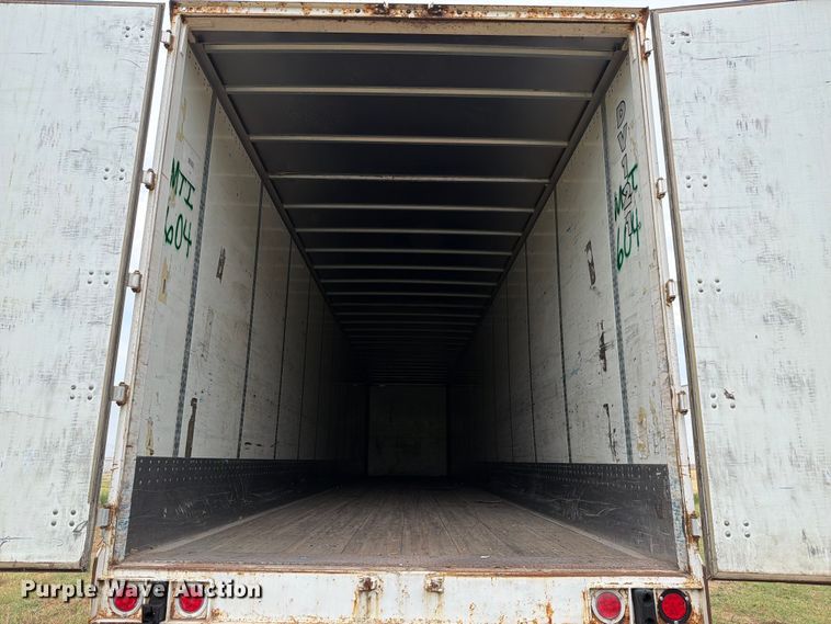 image for item FB5029 2010 Wabash dry van trailer