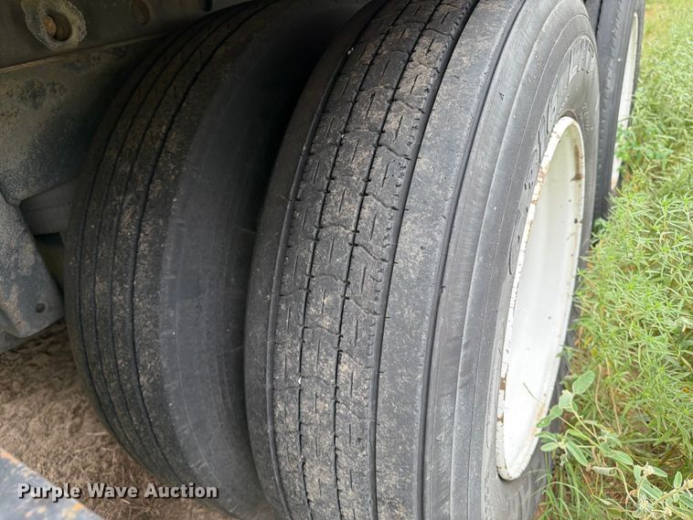 image for item FB5030 1998 Great Dane Trailers 7311TJWA dry van trailer