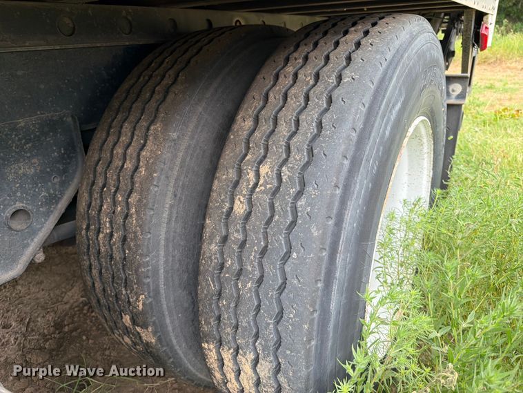 image for item FB5030 1998 Great Dane Trailers 7311TJWA dry van trailer