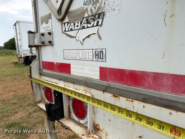 image for item FB5031 2012 Wabash dry van trailer