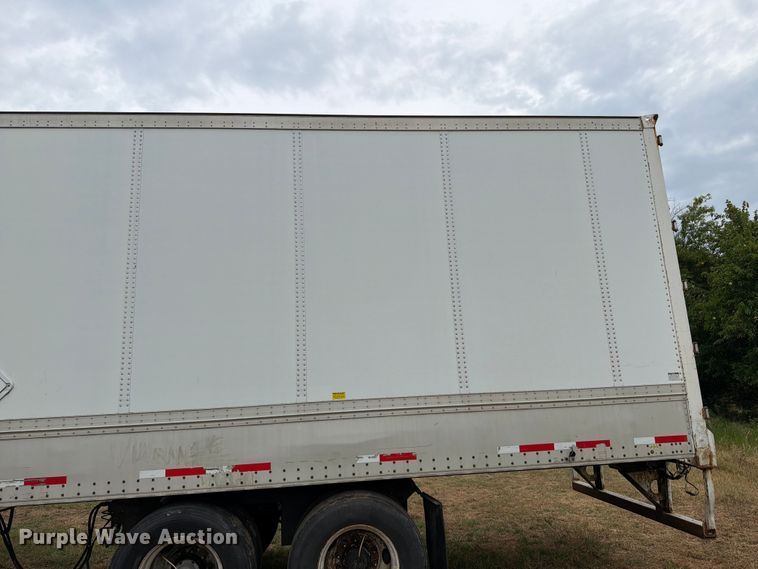 image for item FB5031 2012 Wabash dry van trailer