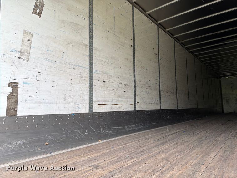 image for item FB5031 2012 Wabash dry van trailer
