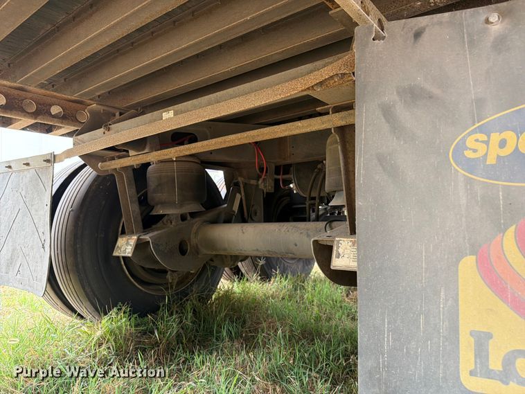 image for item FB5031 2012 Wabash dry van trailer