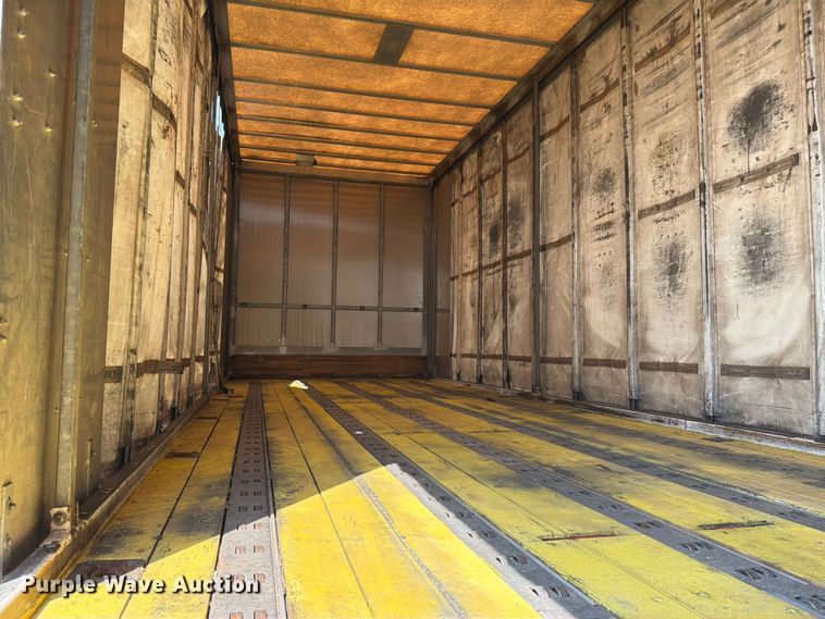 image for item FB5038 2013 Great Dane FSP-0034-00045 side curtain trailer
