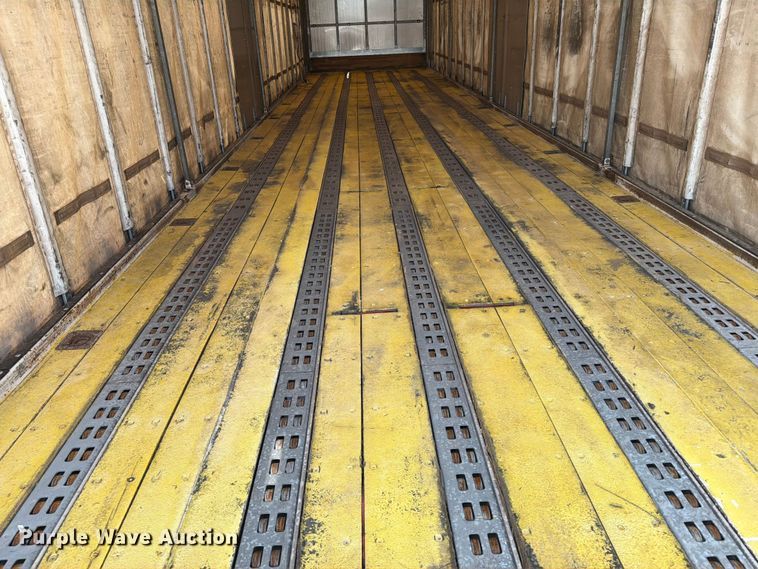 image for item FB5038 2013 Great Dane FSP-0034-00045 side curtain trailer