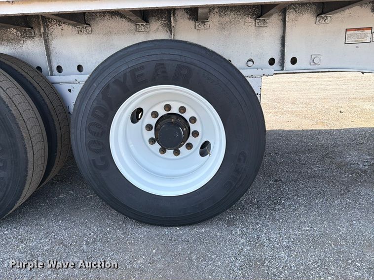 image for item FB5038 2013 Great Dane FSP-0034-00045 side curtain trailer