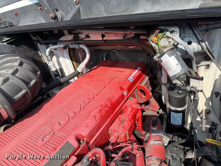 image for item FB5046 2008 Volvo VNL semi truck