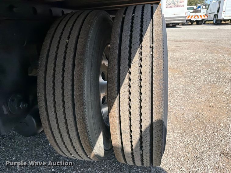 image for item FB5054 2007 Great Dane 7311TJAW dry van trailer