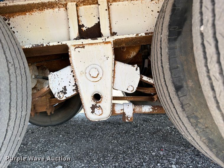image for item FB5060 1985 Kalyn KTD-40 tilt deck equipment trailer