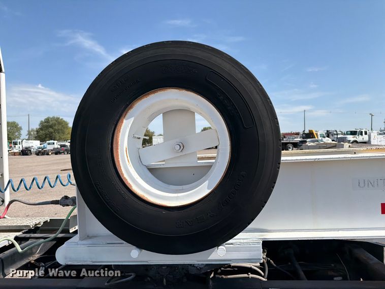 image for item FB5060 1985 Kalyn KTD-40 tilt deck equipment trailer