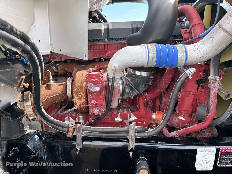image for item FB5070 2018 Mack CHU613 truck cab and chassis