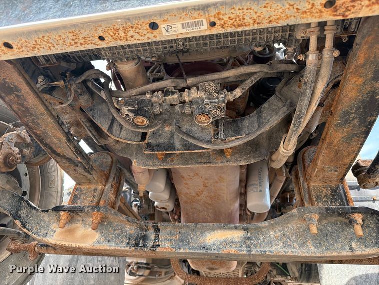 image for item FB5070 2018 Mack CHU613 truck cab and chassis