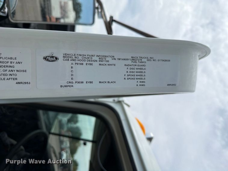 image for item FB5070 2018 Mack CHU613 truck cab and chassis