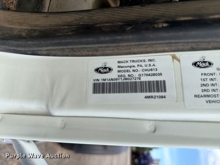 image for item FB5070 2018 Mack CHU613 truck cab and chassis