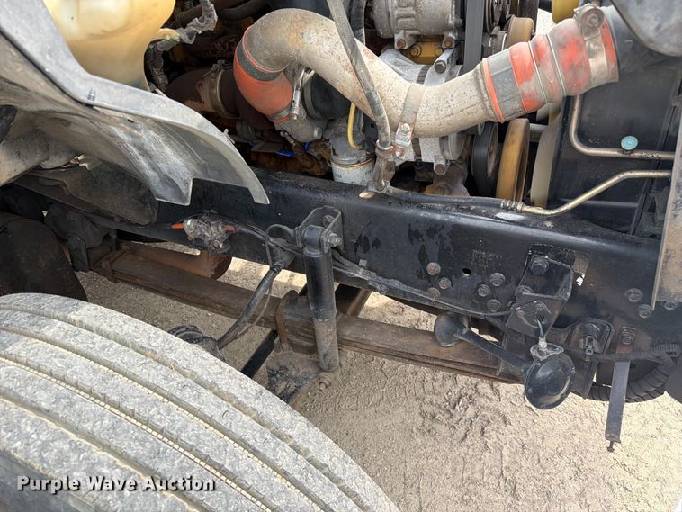 image for item FC3284 2004 Ford F650 Super Duty Crew Cab flatbed truck