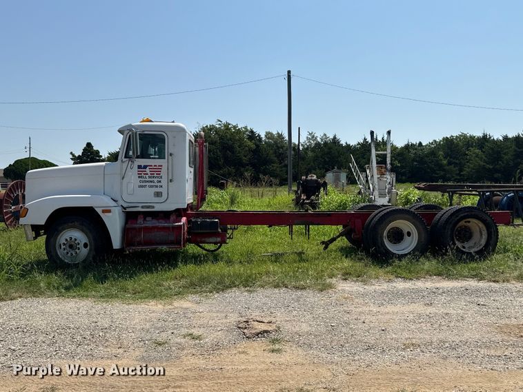 image for item FC4034 1997 Freightliner FLD120 truck cab and chassis